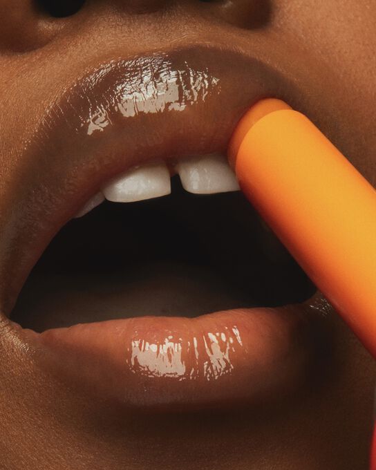 Squirt Lipbalm Plump Gloss Yellow Orange